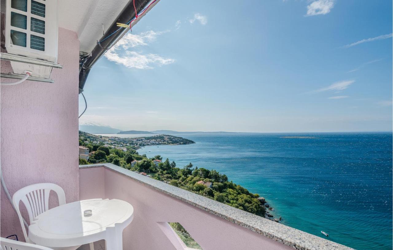 Nice Apartment In Stara Baska 1 With Wifi Luaran gambar